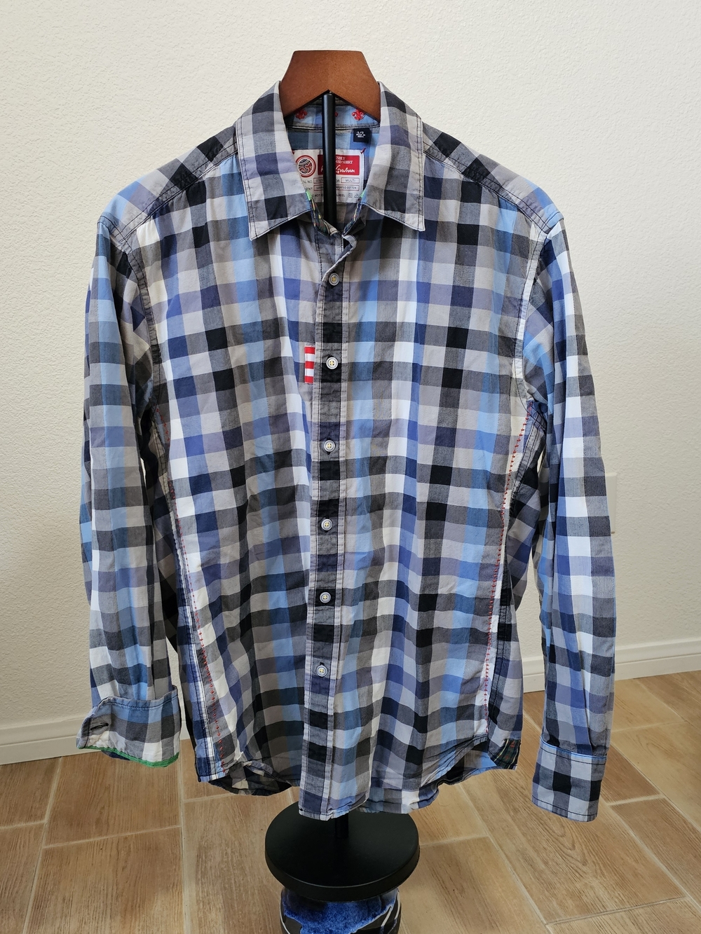 Robert Graham "Freshly Laundered" Blue Plaid Button-Down Shirt, Men's Large